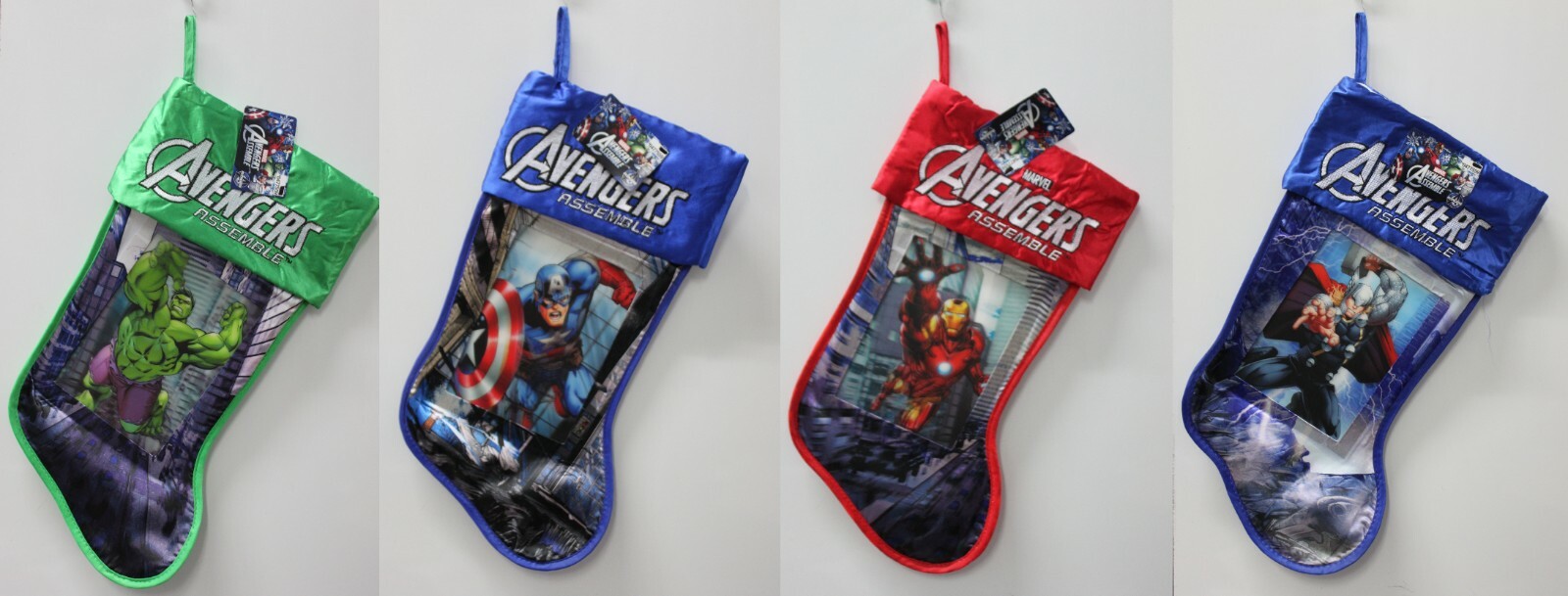 4-Set Marvel Lenticular Superhero Stockings – Thor, Hulk & Avengers Christmas 1 4-Set Marvel Lenticular Superhero Stockings – Thor, Hulk & Avengers Christmas