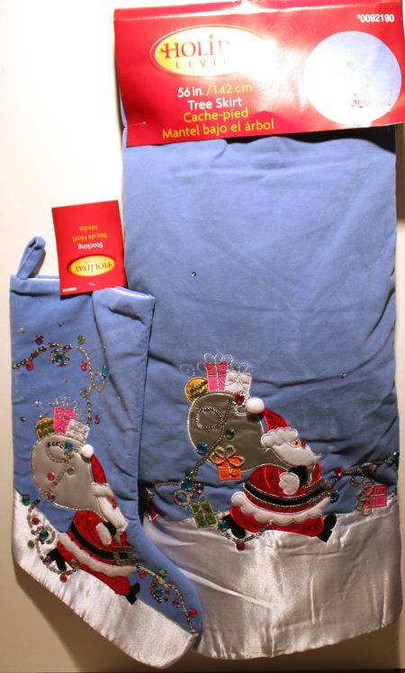 2-Set Santa Blue Velvet Christmas Tree Skirt & Stocking – Cute Holiday Applique