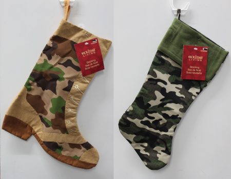 2-Set His & Her Camo Christmas Stockings